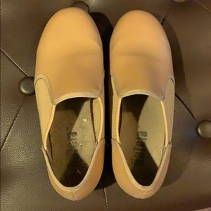 Balera slip on tan tap shoes size 1.5